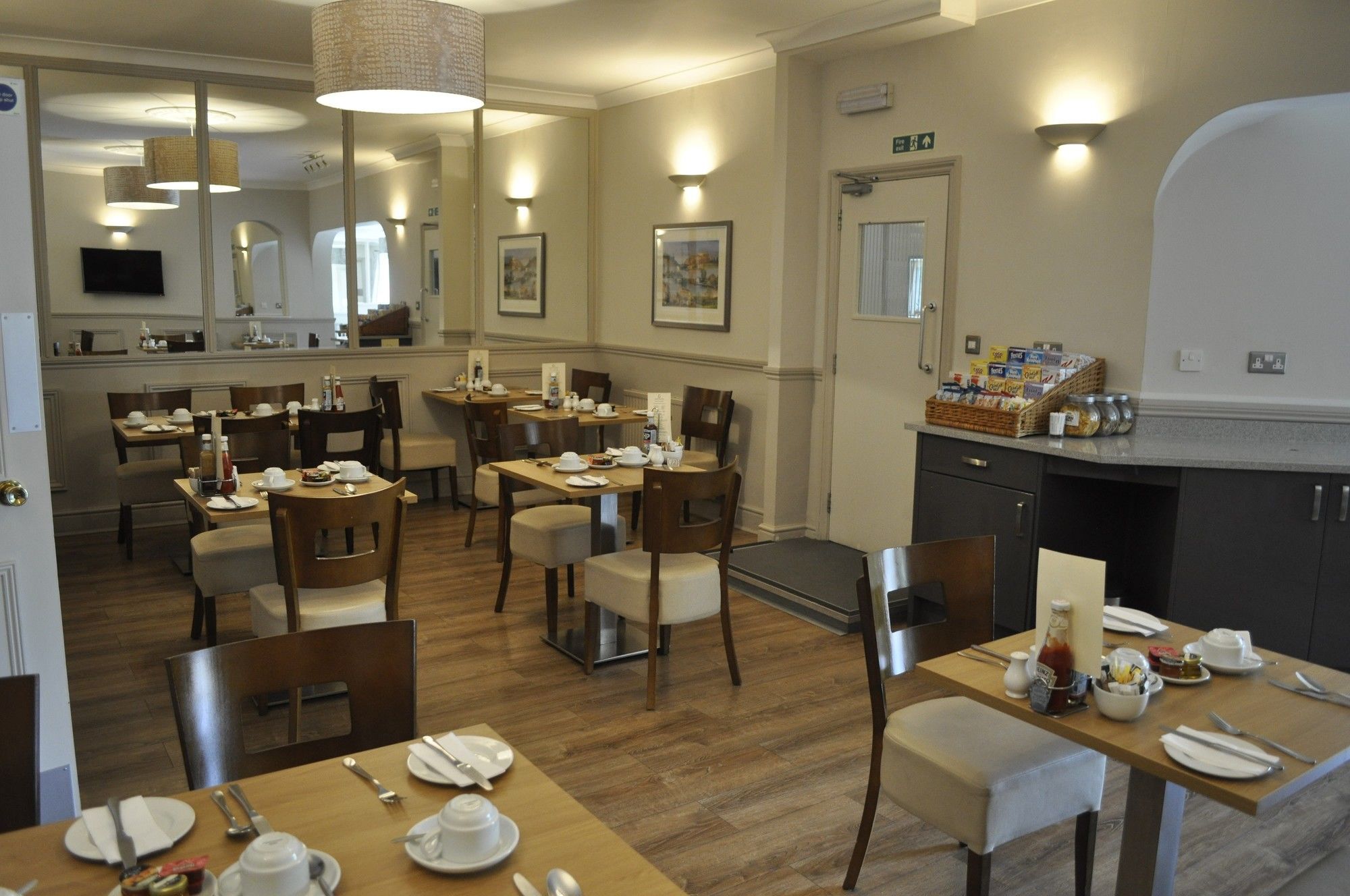 Hayward'S At The Grasmere Keynsham Eksteriør billede